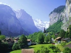 Góry, Wodospad, Domy, Drzewa, Lauterbrunnen, Szwajcaria