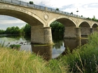 Most, Rzeka, Trawa
