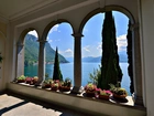 Varenna, Villa Monastero, Włochy, Jezioro, Góry, Kolumny, Kwiaty