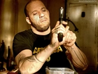 Babylon Ad, Vin Diesel, broń