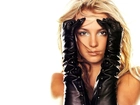 Britney Spears, Skórzane rękawiczki