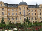 Pałac Bursztynowy, Kwiaty