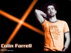 Colin Farrell,t-shirt, napisy
