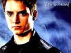 Elijah Wood,niebieskie oczy, jasne włosy