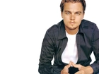 Leonardo DiCaprio,czarna koszula