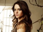 Włosy, Lyndsy Fonseca