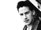 Keanu Reeves,krótkie włosy