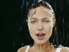 Angelina Jolie, mokra twarz