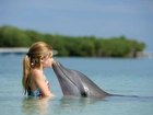 Dziewczynka, Delfin, Woda, Pocałunek