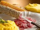 Kiełbasa, Polenta, Kukurydza