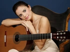 Ana Ivanović, Spojrzenie, Makijaż, Gitara