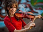 Lindsey Stirling, Uśmiech, Skrzypce