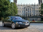 Dom, Drzewa, Volkswagen Phaeton