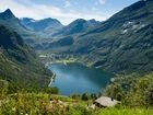 Jezioro, Góry, Fiord Geiranger, Norwegia