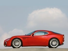 Alfa Romeo 8C, Lewy Profil