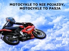 Motocykl, Chmury, Napis
