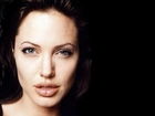 Angelina Jolie, niebieskie oczy