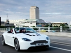 Biały, Aston Martin, Vantage, V12