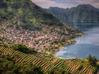 Lake Atitlan, Guatemala, Miasto, Jezioro