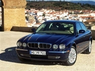 Granatowy, Jaguar