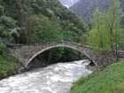 Andora, Pireneje, Las, Rzeka, Valira, Kamienny, Mostek