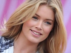 Doutzen Kroes, Blondynka, Uśmiech