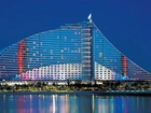 Jumeirah Beach Hotel, Dubaj