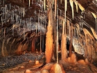 Jaskinia, Stalaktyty, Stalagmity