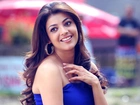 Kajal Agarwal, Szatynka, Uśmiech