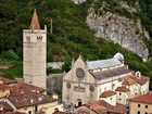 Gemona, del Friuli, Domy, Katedra, Dzwonnica, Skały, Las