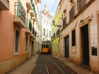 Portugalia, Lizbona, Uliczka, Tramwaj
