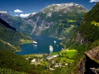 Góry, Rzeka, Statki, Fiord Geiranger, Norwegia