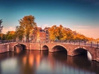 Rzeka, Mosty, Budynki, Drzewa, Amsterdam, Jesień