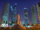 Katar, Doha, Drapacze Chmur, Pomnik, Palmy, Noc