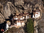 Bhutan, Skały, Świątynie