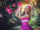Kobieta, Blondynka, Różowa, Sukienka, Drzewo, Kwiaty