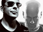 Bruce Willis,głowa, łańcuszek