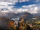 Zamek Neuschwanstein, Jesień, Góry, Jezioro, Niemcy