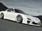 Mazda RX7, Samochód