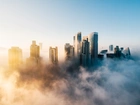 Dubaj,  Drapacze chmur, Mgła