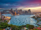 Australia, Sydney, Most Harbour Bridge, Zatoka Port Jackson, Zmierzch, Łodzie, Domy