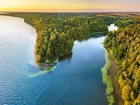 Jezioro Kaunas Reservoir, Park regionalny Kauno marios, Kowno, Litwa, Lasy