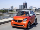 Smart Fortwo Cabrio, 2017, Ulica, Wieżowce