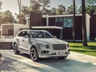 Bentley Bentayga, Hybrid