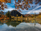 Jezioro Almsee, Jesień, Drzewa, Góry Totes Gebirge, Wzgórza, Austria