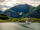 Góry, Brzeg, Fiord Aurlandsfjord, Statek, Mewa, Aurland, Norwegia