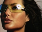 Angelina Jolie, okulary