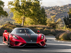 Czerwono-czarny, Koenigsegg Regera