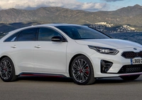 Bia?a, Kia ProCeed GT