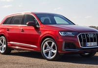 Czerwone, Audi Q7 S